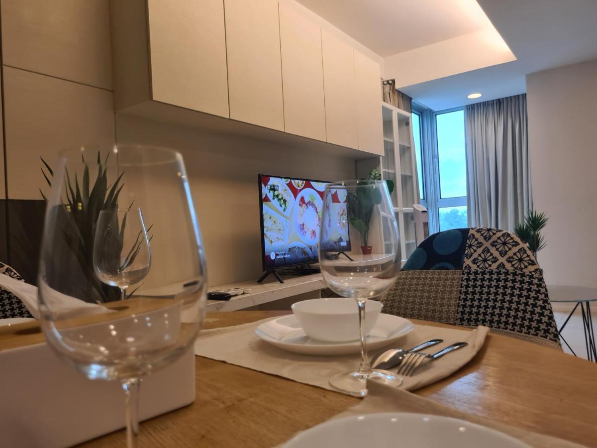 Verve 2Bedroom 2To6Pax Kuala Lumpur Near Midvalley Megamall ภายนอก รูปภาพ